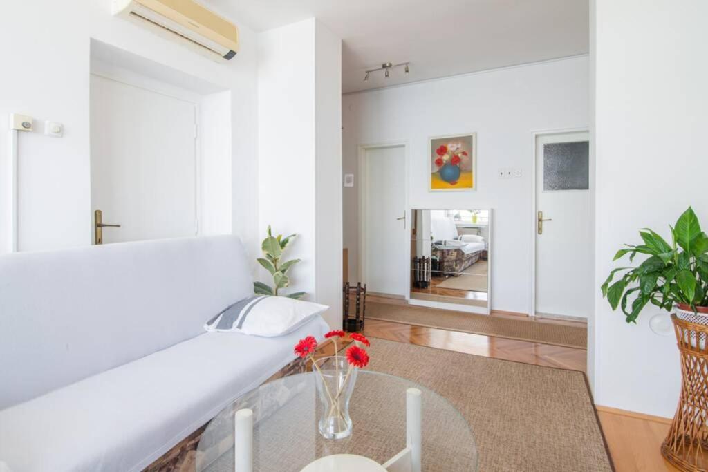 Apartma Milena Koper Exteriör bild